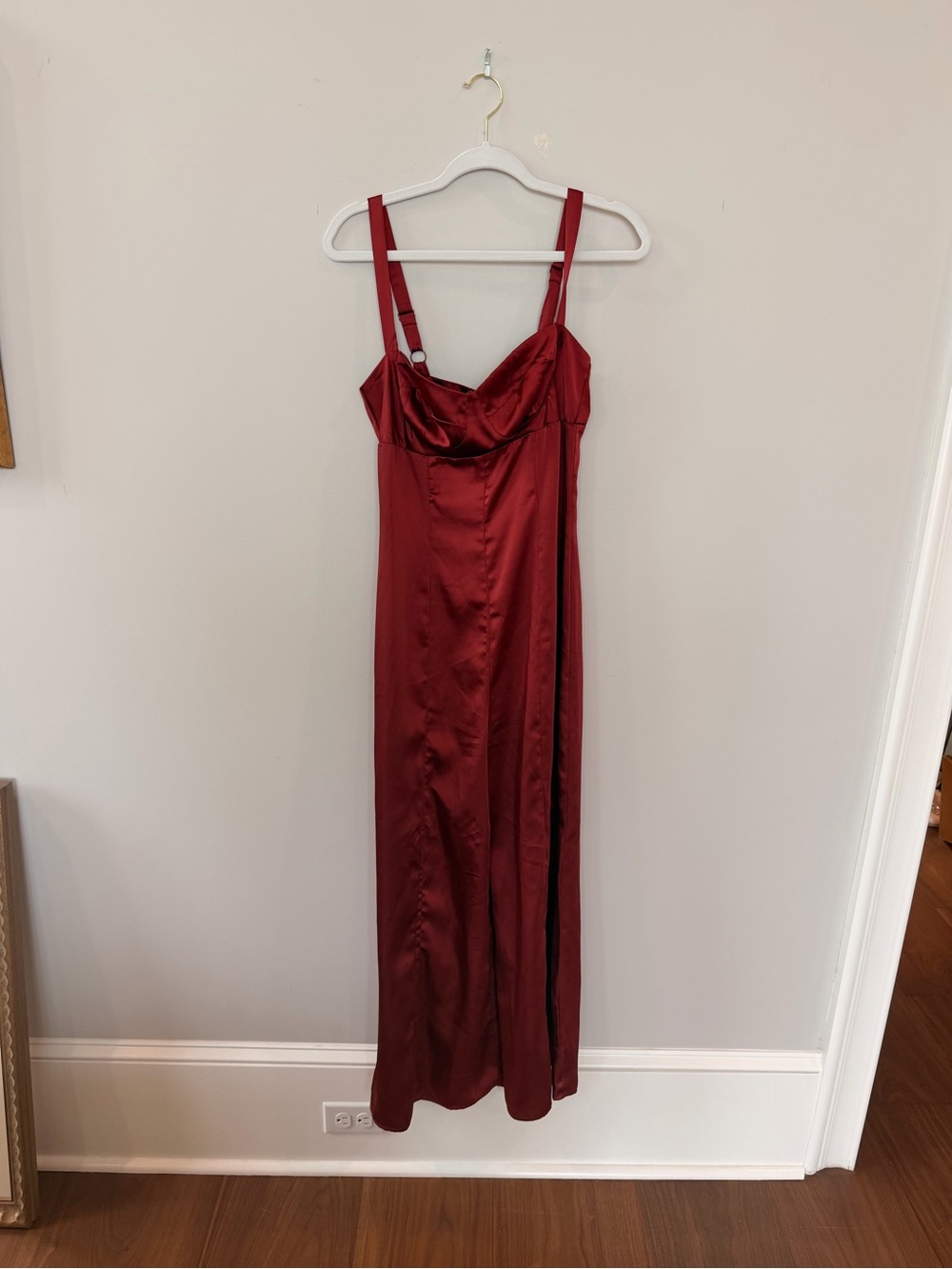 Jumpsuit in Burgundy Satin
